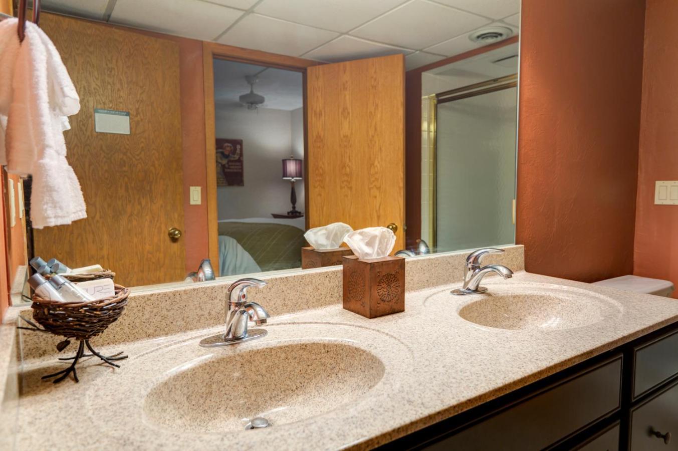 Hotel The Highlands At Harbor Springs Pokoj fotografie